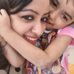 Nisha Krishnan Instagram - Clay date 😉 #clay #pottery #toddler #toddleractivities #momdaughter