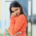 Nisha Ravikrishnan Instagram - ನಾಚಿ ನಗುತಾ ನನ್ನಲ್ಲಿಯೇ ಸ್ವರವಾಯಿತು ನಿನ್ ಹೆಸರು.......🙈 🧸 #nimmnisharkn 🖤🤍
