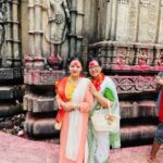 Nishita Goswami Instagram – Ma kamakhya with Ma ❤️❤️❤️❤️

🙏🙏🙏🙏