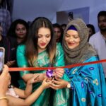 Nishita Goswami Instagram - Grand opening of Lakmé Beauty Salon at Hatigaon Road @lakmesalonhatigaon My wishes and love to the entire team of Lakmé Beauty salon @lakmesalonhatigaon