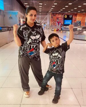 Nishita Goswami Instagram - Muay Thai 
On the Floor 🙅🙅🙅🙅🙅🥊🥊🥊🥊🥊