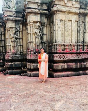 Nishita Goswami Instagram - Ma kamakhya with Ma ❤️❤️❤️❤️

🙏🙏🙏🙏