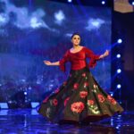 Nishita Goswami Instagram - Life is all about roll camera action. And i enjoy it thoroughly ❤️❤️ The program which binds all the artists together Prag Cine Awards 2023 Thanks to @ajanakashofficial for making me feel confident with this beautiful outfit. Big hug to @bijoyjeet.saikia_makeupartist for such a magical makeover . Baba I’m your big fan and you know that. Love and lots of good wishes to @akshata.narain for your constant hard work Thanks @sanjive_narain for making this happen every year. Big Cheers to the entire team of Prag for working so so hard to make the prog a big success . 👍👍👍😍😍😍 #prag #pragcineawards2023 #ustm #assam