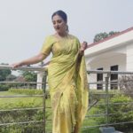 Nishita Goswami Instagram – এখন একেবাৰে আপোন ঠাই 

প্ৰমথেশ বৰুৱা আৰু প্ৰতিমা বৰুৱা পাণ্ডে বাইদেউৰ পৰশত প্ৰাণ পোৱা এখন ঠাই,জাগ্ৰত শক্তিৰ মহামায়া থানৰ ঠাই,মৰম বুজি পোৱা,মৰম দিব পৰা মানুহৰ ঠাই,সংস্কৃতি আৰু ইতিহাস বুকুত কঢ়িয়াই ফুৰা মানুহৰ ঠাই।
আপোন গৌৰীপুৰ,ধুবুৰী।