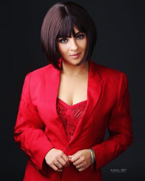 Nishita Goswami Instagram - "Take my hand, take my whole life too. For I can’t help falling in love with you." 

One of my special shoots with my very dear friend and a very talented makeup artists of Assam @jonaliboruahmakeupartist
 
Photography by @kamaldeyphotography whom i trust with my eye closed when its about clicks 

Outfit by my dear friend @ananyapasoni 
Thanks Mum love you 

#shoot #makeup #shoot #studio #experiment