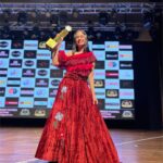 Nitanshi Goel Instagram - ‘BIBA of the Year 2022’ ✨ Won Satyajit Ray Icon Cinema Award 2022🏆 Thankful & grateful to each one of you for your constant love & support 🙏🏻♥️ . Wearing @kirtiagarwal_varsha ✨ . #SatyajitRayIconCinemaAward2022 #SatyajitRayIconCinemaAward #SatyajitRayIconAward #SatyajitRayAward #satyajitray #BibaOfTheYear #award #blessed #nitanshigoel #nitanshians #laapataladies #maidaan St Andrews Auditorium