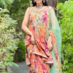 Nitanshi Goel Instagram - Tag a girl with cutest Smile😘✨ . Outfit @fashiondwar Jewellery @oshri.accessories . #Smile #nitanshigoel #nitanshians #trendingsong
