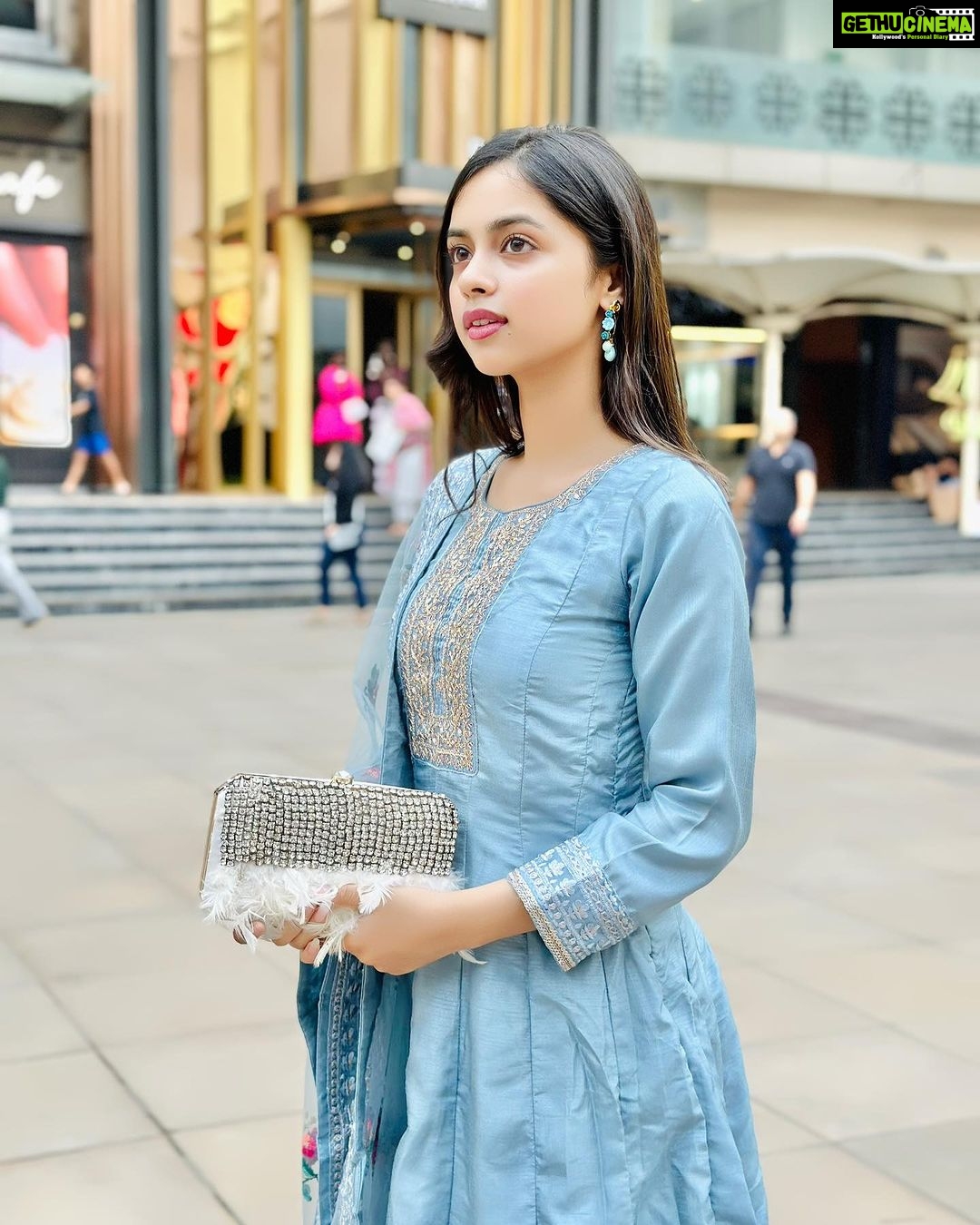 Nitanshi Goel Instagram - BOMBAY TIMES FASHION WEEK ✨ Styled by @stylingcityy Wearing :- @readiprintfashions @indianweddingsaree Jewellery @om_jewellers #nitanshigoel #nitanshi #nitanshians #btfw2023 #laapataaladies Bombay times Fashion week