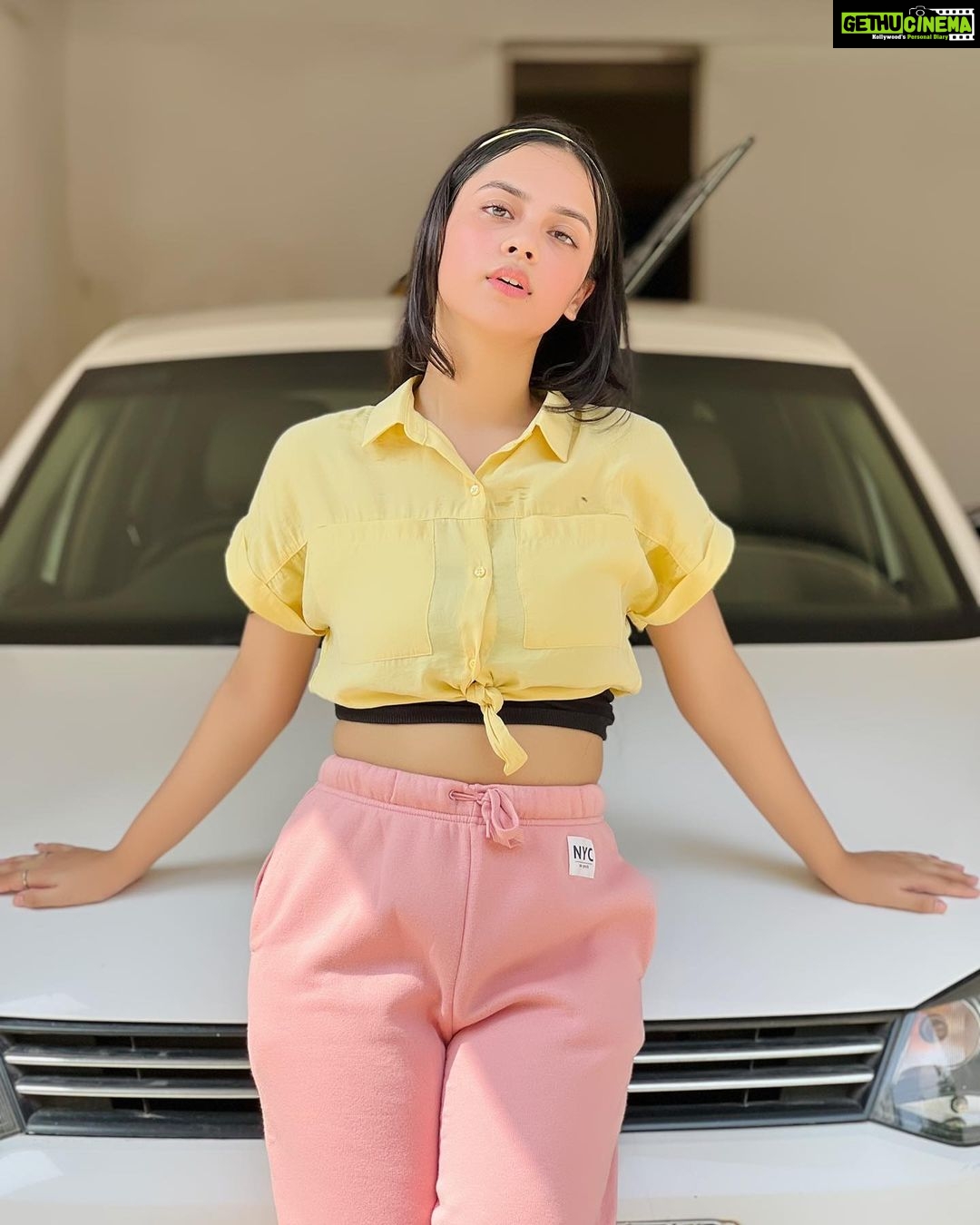 Nitanshi Goel Instagram - 🦋✨⚡️ . #nitanshigoel #nitanshians #indianteenactor Mumbai - मुंबई