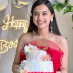 Nitanshi Goel Instagram - Happy 15th Birthday to me♥️✨ . 👗 @the_adhya_designer Event managed by @asquaremedia786 Decor- @all_grand_events 🎂@mariyams_cakery . #15thbirthday #happybirthday #nitanshigoel Its My Birthday