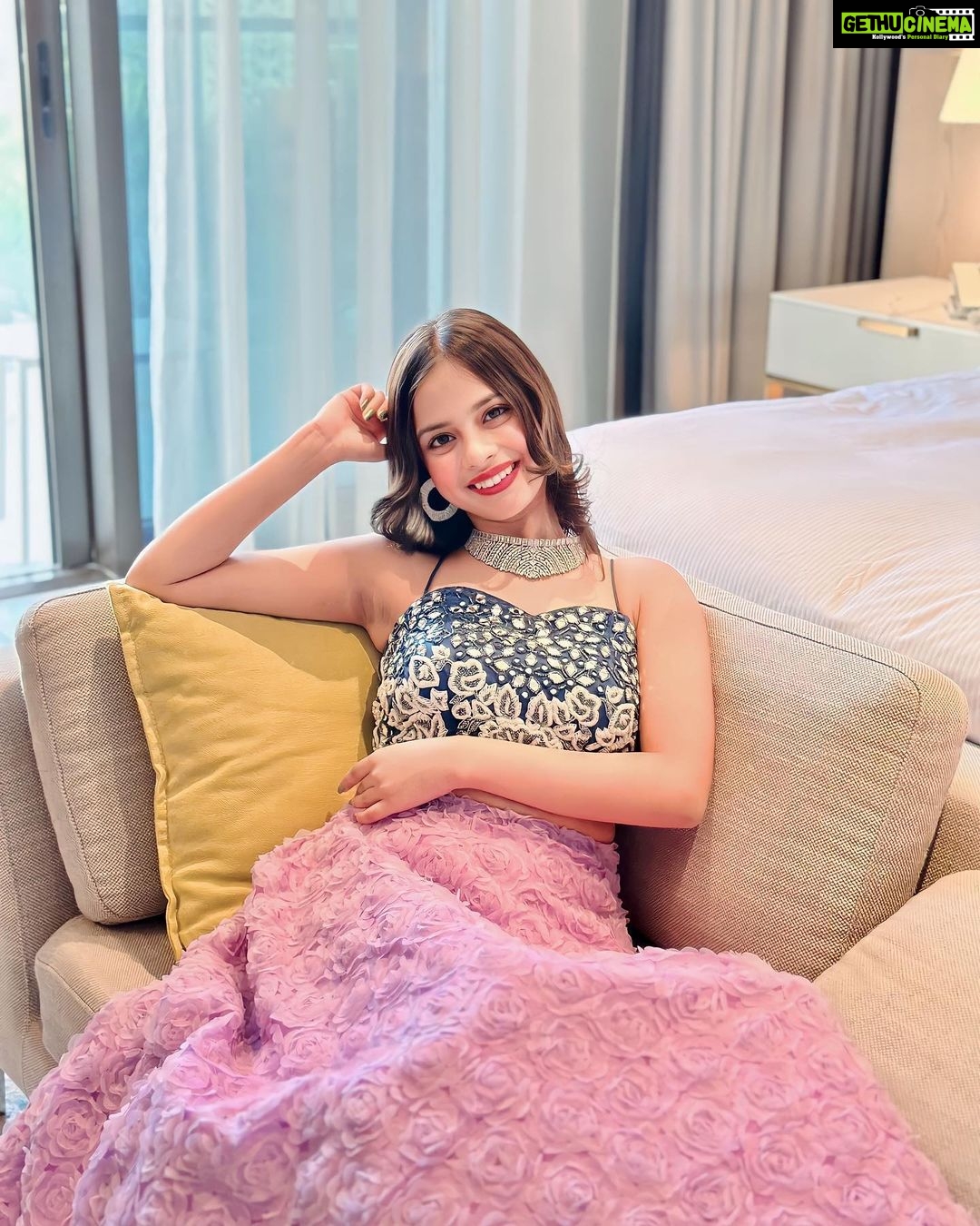 Nitanshi Goel Instagram - I purple you ππ«Άπ»β¨ (4th one is a video) IIFA day 1 Location : @hiltonabudhabiyasisland Look @the_adhya_designer #IIFArocks #IIFA2023 #abudhabi #yasisland #hiltonhotel #indianbarbie #nitanshigoel #nitanshi #laapataladies #purple #π @yasisland Yas Island