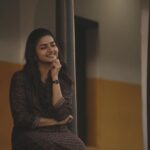 Nithya Ram Instagram - “Too blessed to be stressed “🙏🏽✨ . . . . . . 📷: @mano_graphy_