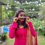 Nithya Ram Instagram - Unbothered😅 . . . . . . . 📷: @darsu_sundaram 👗: @chakrabortymukta