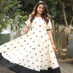 Nithya Ram Instagram - 🤍♣️. . . . . . . . . 👗: @chakrabortymukta 📷 : @mr.viki_pixer