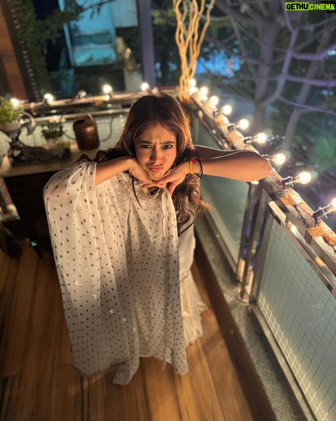 Niti Taylor Instagram - In the darkest moments, seek the spark within; for it's often in finding the light within ourselves that we illuminate the world around us.🤍🌟💫 #11:11 Outfit: @lavanyathelabel Brand Pr : @socialpinnaclepr x @styling.your.soul 📸 @aditiparbhoo