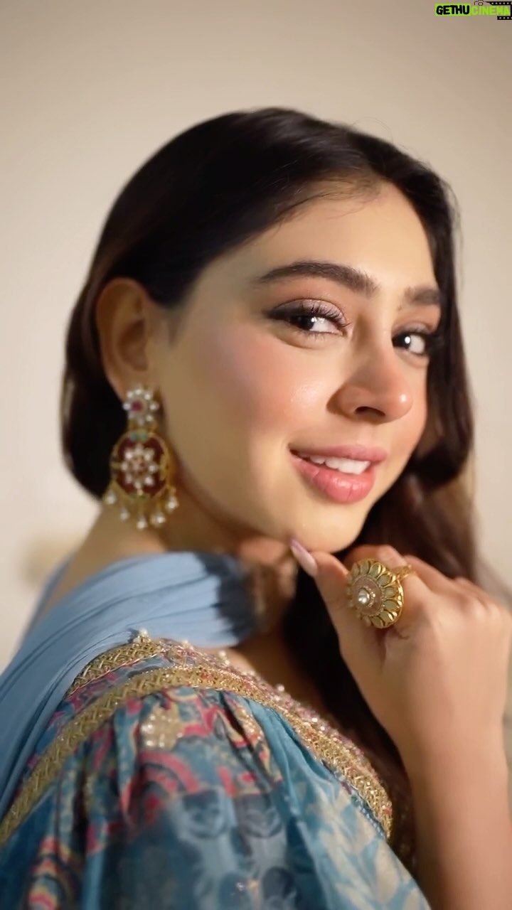 Niti Taylor Instagram - Ending this month with grace, gratitude, and great expectations for what's to come. π·π Outfit by @lapink_by_knareshkumar x @ananyaarora2013 Jewels by- @yuvaanjewels π₯ @rohitgaikwadfilms Promise last slow mooo video ππ #reelitfeelit #instagramreels #reelsinstagram #trendingreels