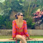Niti Taylor Instagram – Splish, splash, and summer smiles! ☀️🏊‍♀️ #PoolsideParadise