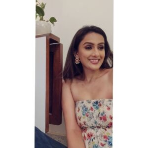 Niyati Joshi Instagram - #smile #actor #niyatijoshi
