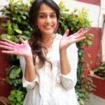 Niyati Joshi Instagram – Happy Holi !!! 
#holi #happyholi #festivalofcolours #actor #niyatijoshi