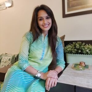 Niyati Joshi Instagram - Wearing @varanga_official 
Stylist @styling.your.soul 
#collaboration #lehriyakurti #actor #niyatijoshi