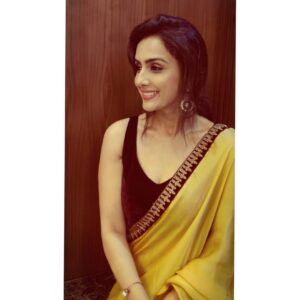 Niyati Joshi Instagram - Wearing @saavitheauthenticboutique 
#collaboration #saree #actor #niyatijoshi