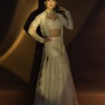 Nushrratt Bharuccha Instagram - My Hour ⏳ Outfit @awignaofficial Choker @ut_jewellery_by_harveen Earrings and ring @anayah_jewellery Stylist @nidhijeswani Makeup @vardannayak Hair @cheemabaljit2 📸 @miteshsphotography