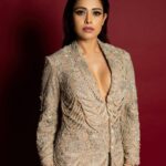 Nushrratt Bharuccha Instagram – Pant-suit @eeksha_official 
Rings @h.ajoomal 
Stylist @nidhijeswani

Makeup @vardannayak 
Hair @kajal._komal 

Photographer @miteshsphotography