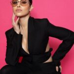 Nushrratt Bharuccha Instagram – 🖤

Outfit & shoes : @maisonvalentino 
🕶️ : @dgtopticians @maisonvalentino 

Styled by : @samidha.wangnoo 
Glam team : @divyashetty_ 
@cheemabaljit2 

📸 : @miteshsphotography