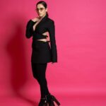 Nushrratt Bharuccha Instagram - 🖤 Outfit & shoes : @maisonvalentino 🕶️ : @dgtopticians @maisonvalentino Styled by : @samidha.wangnoo Glam team : @divyashetty_ @cheemabaljit2 📸 : @miteshsphotography