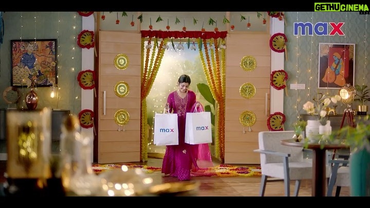 Oindrila Saha Instagram - Pujo shuru MAX FASHION a.... @zeebanglaofficial @maxfashionindia