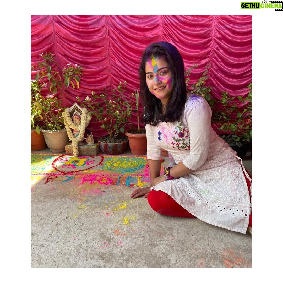 Oindrila Saha Instagram - Happy holi🌈