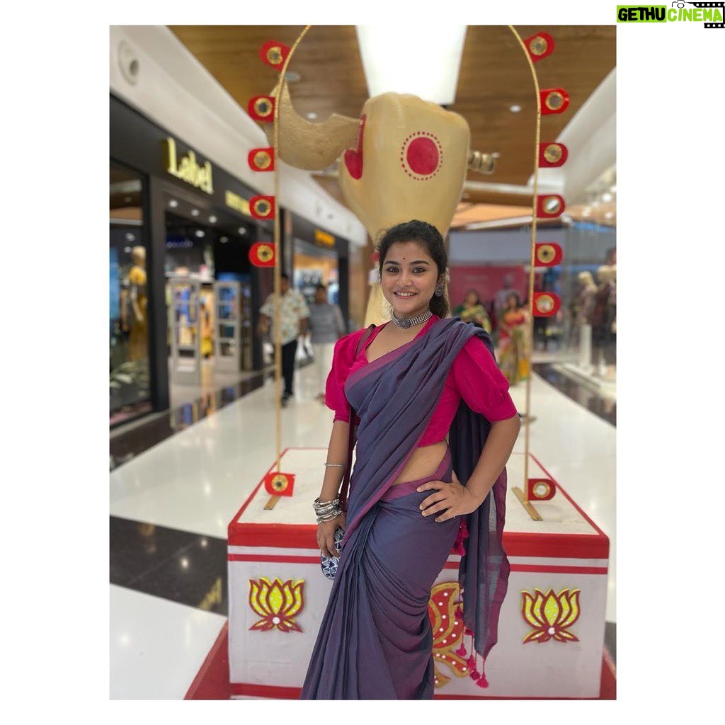 Oindrila Saha Instagram - South City Mall