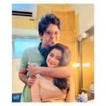 Oindrila Saha Instagram - Ricky the rockstar?🤟🏻 Nki Sidi boy?🤔 Ata to amr dadabhai hoy🥰👨‍👧 . . . . 📸 @diya_dm_mukherjee Bharat Lakshmi Studio