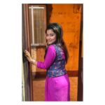 Oindrila Saha Instagram – ওই মায়া চোখে চোখ রাখলেও,
ফিরে তাকানো বারণ।
.
.
.
.
.
📸 @roytonni