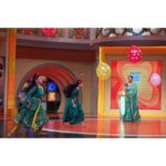 Oindrila Saha Instagram - Aj amra aschi thik bikel 5 tay didi no 1 a ...sudhu matro @zeebanglaofficial . . . . Thank you @oindrila_universe for this beautiful dress ❤️ #zeebangla#didino1 #sreenipa#mithai#sisters#sisterlove❤️