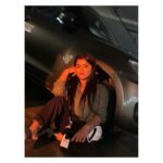 Oindrila Saha Instagram - 📸 @soumitrishaofficial 🌼 🚘 @diya_dm_mukherjee 🌸