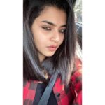 Oindrila Saha Instagram - Yeh ek zindegi kaafi nehi hain…