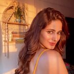 Onima Kashyap Instagram - Nigahe thi ya tha koi dariya 🌊 #instagram #sunglow #sunkissed #instagood