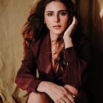 Onima Kashyap Instagram - Be a soul full of sunshine ☀️ 🌹 Pc @iamtauseefs #sunshine #photoshoot #raw #rugged #photooftheday #instamood