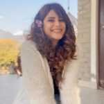 Onima Kashyap Instagram - Wild n free 🏔 #hills #nature #mountain Kashmir