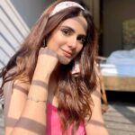 Onima Kashyap Instagram - Be yourself, there’s no one better 💖💖 Mua @fab_beauty___ Hair @hairandmakeupbymadhavi_rolekar #sunkissed #love #grattitude #instalike #instamood #girls #love #girl #fashion #beautiful #instagood #follow #beauty #like #cute #instagram #style #model #photooftheday #photography #boys #happy #makeup #me #women #art #picoftheday #followme #likeforlikes