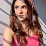 Onima Kashyap Instagram - Be yourself, there’s no one better 💖💖 Mua @fab_beauty___ Hair @hairandmakeupbymadhavi_rolekar #sunkissed #love #grattitude #instalike #instamood #girls #love #girl #fashion #beautiful #instagood #follow #beauty #like #cute #instagram #style #model #photooftheday #photography #boys #happy #makeup #me #women #art #picoftheday #followme #likeforlikes