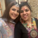 Onima Kashyap Instagram - HAPPY DIWALI 🪔 @nishakashyap581 @shweta5809 #diwali #celebrations #light #hope #family #familytime