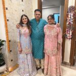 Onima Kashyap Instagram - HAPPY DIWALI 🪔 @nishakashyap581 @shweta5809 #diwali #celebrations #light #hope #family #familytime