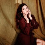 Onima Kashyap Instagram - Be a soul full of sunshine ☀️ 🌹 Pc @iamtauseefs #sunshine #photoshoot #raw #rugged #photooftheday #instamood