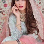 Onima Kashyap Instagram - Meri jaan 🌙 Mua @makeupbyjanak #reels #instagram #reelsinstagram #trending #viral #love #explore #instagood #explorepage #tiktok #reelitfeelit #india #follow #photography #fyp #reel #instadaily #followforfollowback #likeforlikes #like #reelsvideo #memes #foryou #fashion #reelkarofeelkaro #music #ke #instagramreels #insta #bhfyp