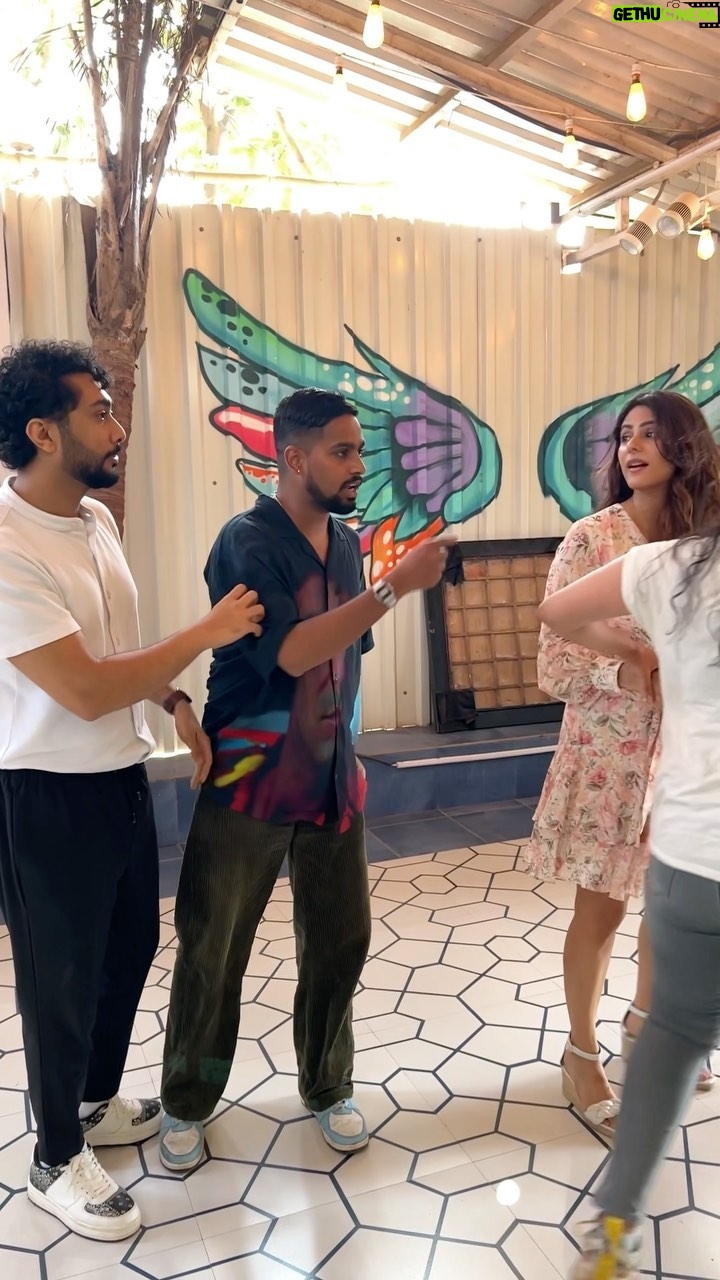 Onima Kashyap Instagram - What would have happened after this? Share your versions in the comments section below 💥 @onimakashyap 🌹 FT : @ashwin_atz & @nandanibatta 🤍 . . . . @anupamaraag @zeemusiccompany Atrangz House