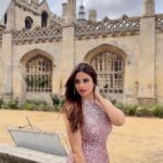 Onima Kashyap Instagram – Gothic dorms, immaculate lawns and a lot of twenty something aristocrats. Spending the day at Cambridge 🏛
#instagood #cambridgeuniversity #cambridge #london #uk #photooftheday Cambridge, United Kingdom
