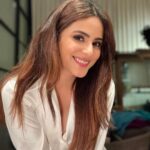 Onima Kashyap Instagram – I am a silk field of vulnerability 🌷
#instamood #instawhite #formaloutfit #silkpress