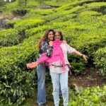 Onima Kashyap Instagram - Duniya ki sabse pyaari Maa ko happiest mother's day .. love u mom 👩 love ❤ @nisha_nisha79 #mothersday #INSTAGOOD #instamood #motherhood